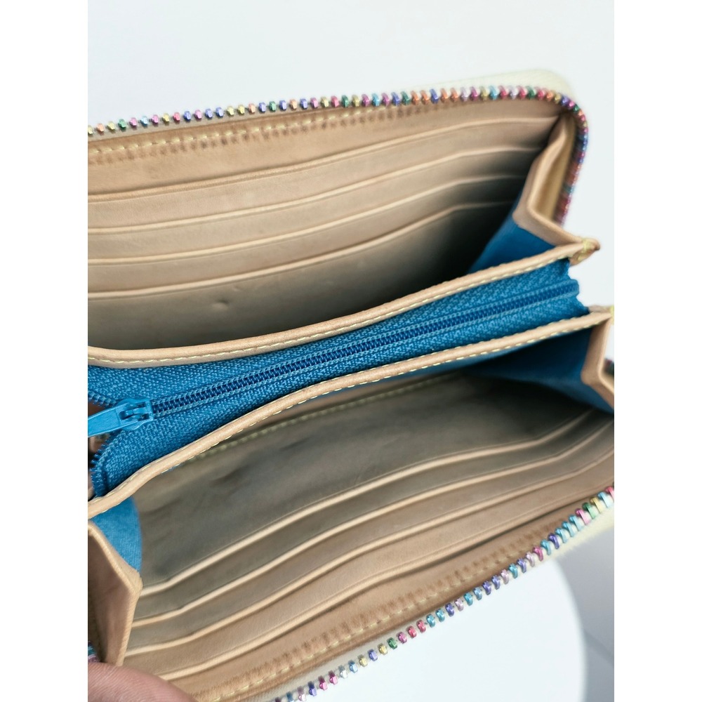 Dooney & Bourke Rainbow Monogram Zip Around Wallet Cream Heart Charm Y2K - Picture 9 of 15